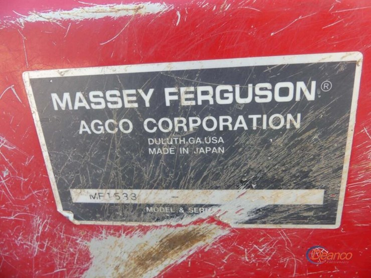 massey-ferguson-1533-image-11