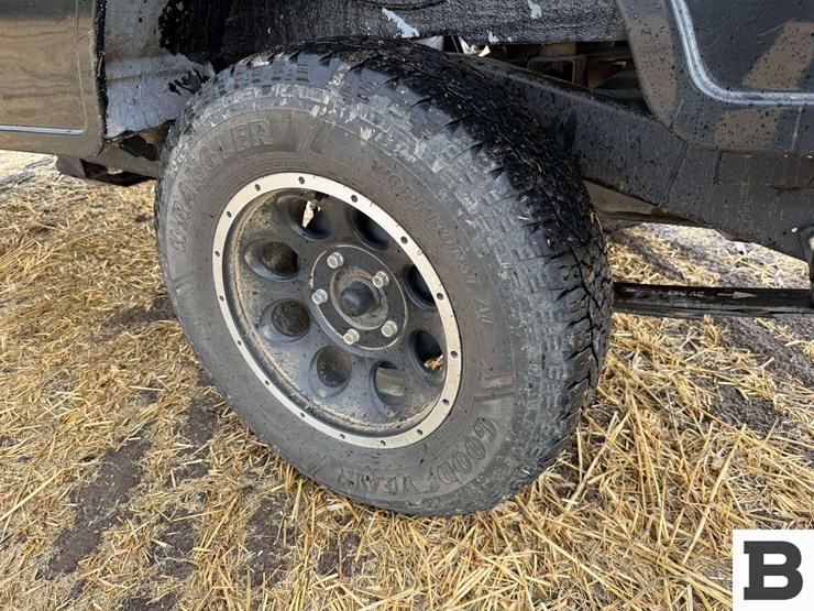 2022-mahindra-roxor-4x4-utv-image-17