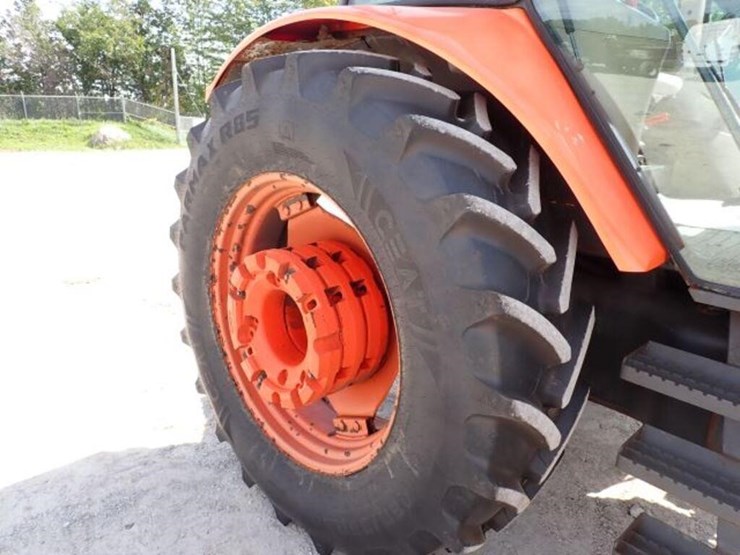 2009-kubota-m135x-image-73
