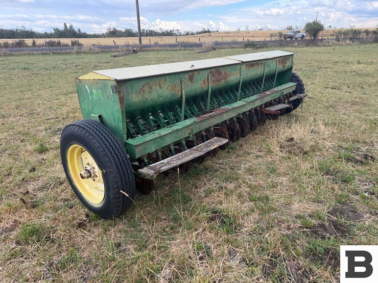13'-grain-drill-image-3