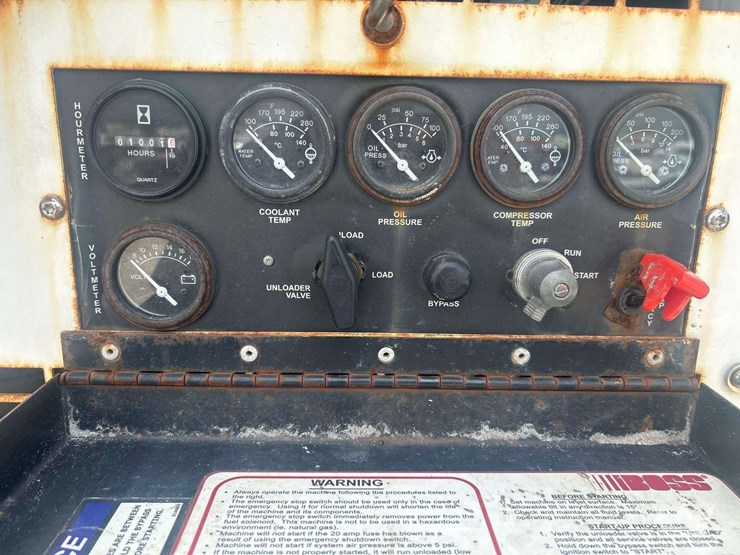 2018-international-durastar-4300-image-25