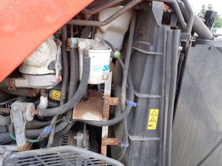 2019-kubota-m4-071-image-54