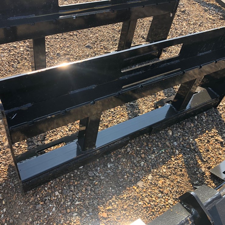 #35 • PALLET FORK / HAY SPEAR FRAME