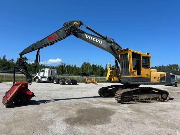 2012-volvo-fc2421c-image-1