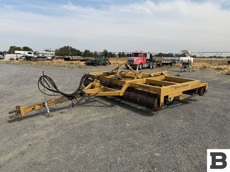 schmeiser-tb214-till-an'-bedder---hermiston,-or-image-1