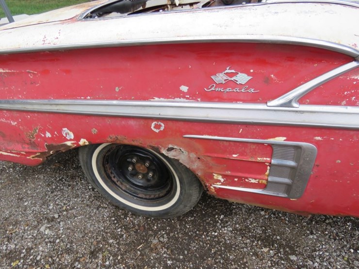 1958-chevrolet-impala-convertible-image-40