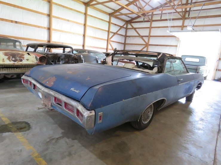 1969-chevrolet-impala-convertible-image-5