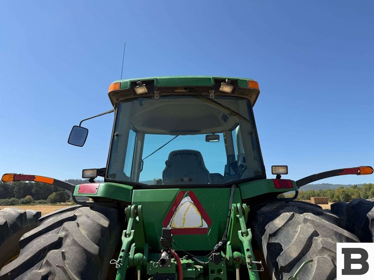 2001-john-deere-8110-image-33