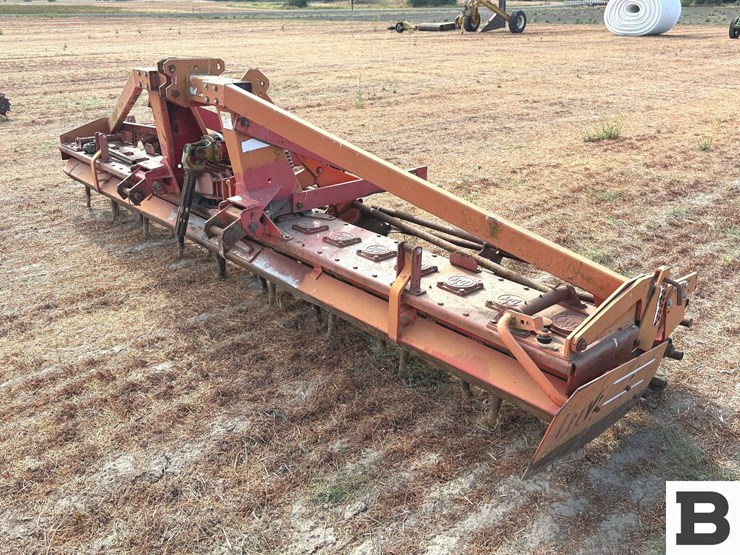 lelyterra-15'-power-harrow-image-1