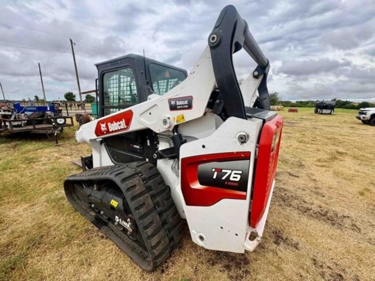 2024-bobcat-t76-image-2
