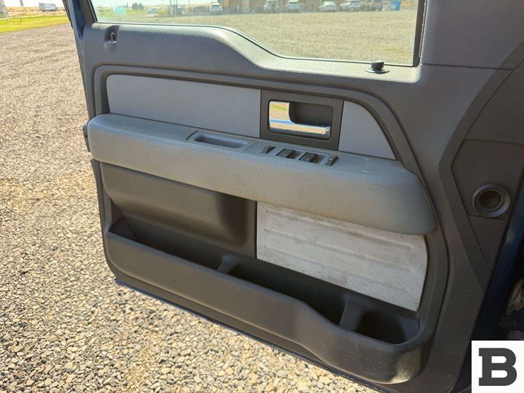 2014-ford-f150-image-37