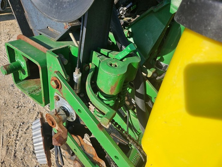 john-deere-1770-image-51
