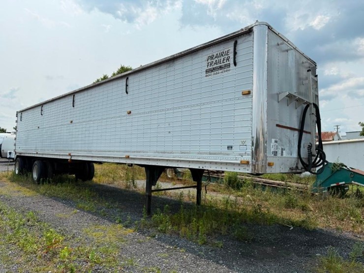 1999-wilson-floor-trailer-image-1