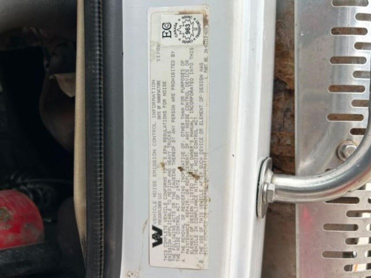 2007-western-star-4900ex-image-8