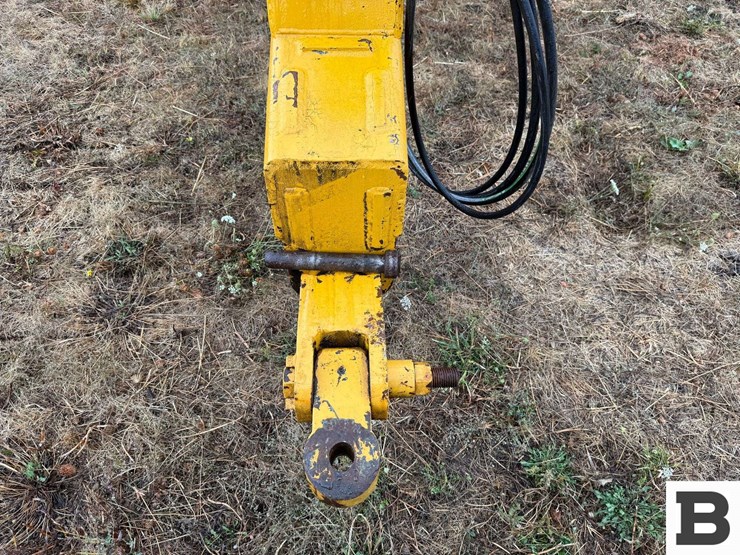 caterpillar-60-image-17