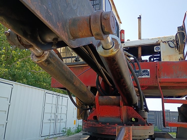 #26283-•-morlift-1000b-log-picker-trailer-image-21