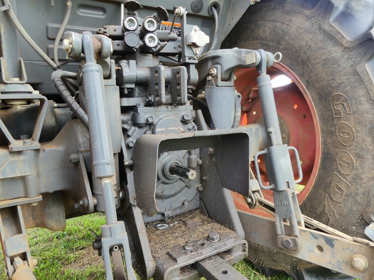 2023-kubota-m5-091d-image-6