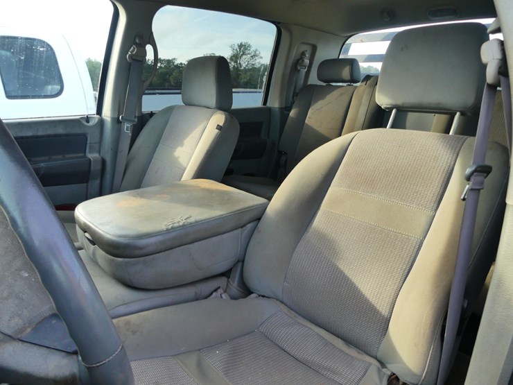 2007-dodge-ram-3500-image-12