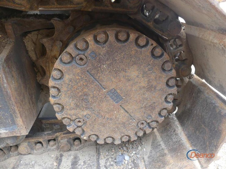 2016-komatsu-pc210-lc-11-image-6