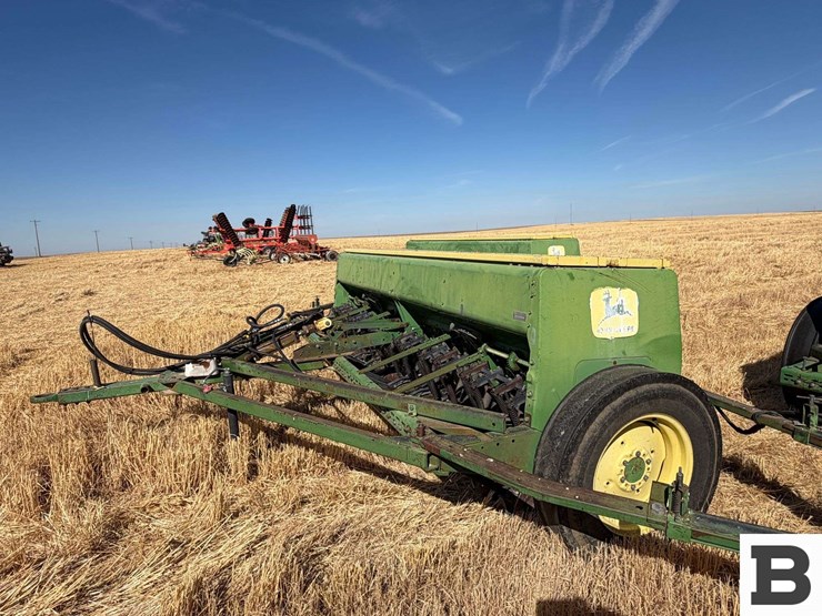 john-deere-8350-image-7