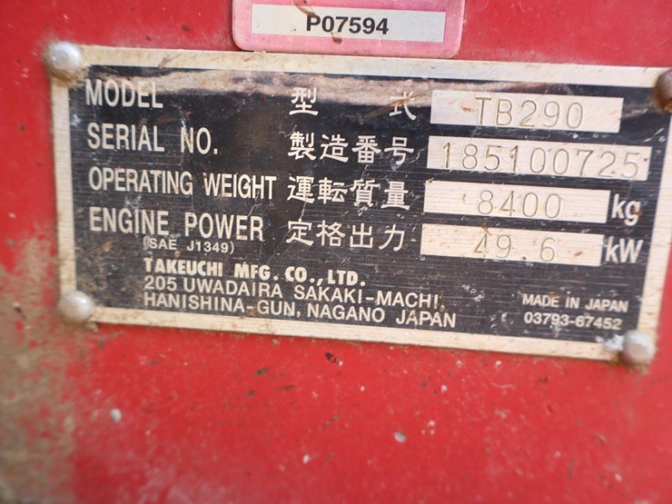 2014-takeuchi-tb290-image-30