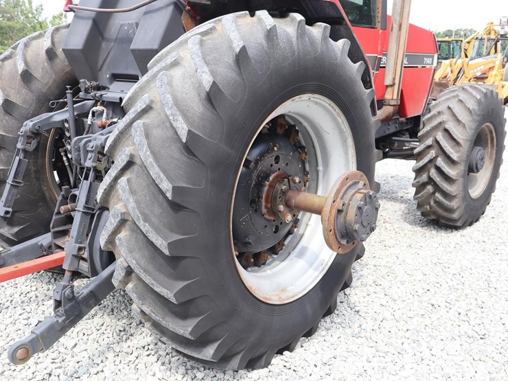 1990-case-ih-7140-image-11