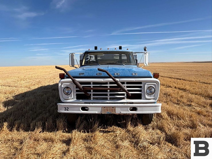 1973-ford-f600-image-7