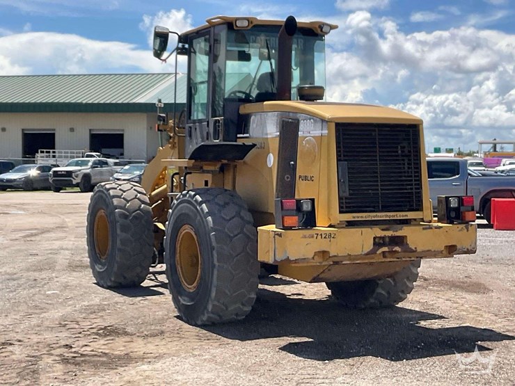 2007-caterpillar-938g-image-4