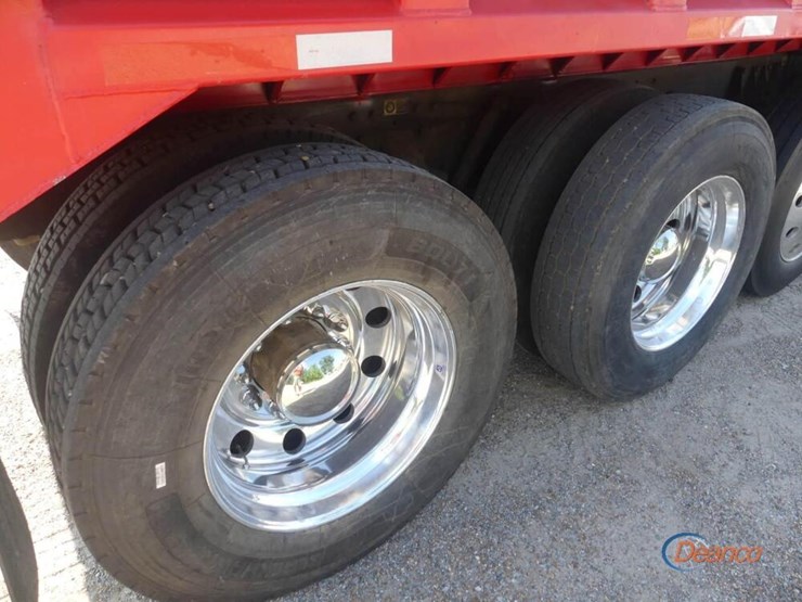 2001-kenworth-w900-image-10