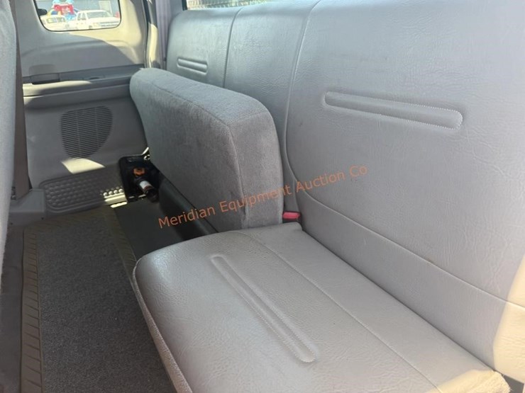 2001-ford-f250-image-27