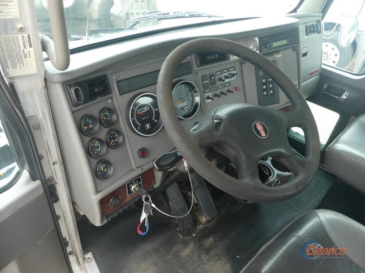 2009-kenworth-t370-image-13