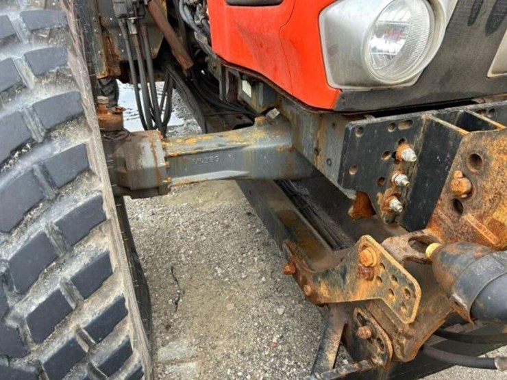 2018-kubota-m6-141-image-45