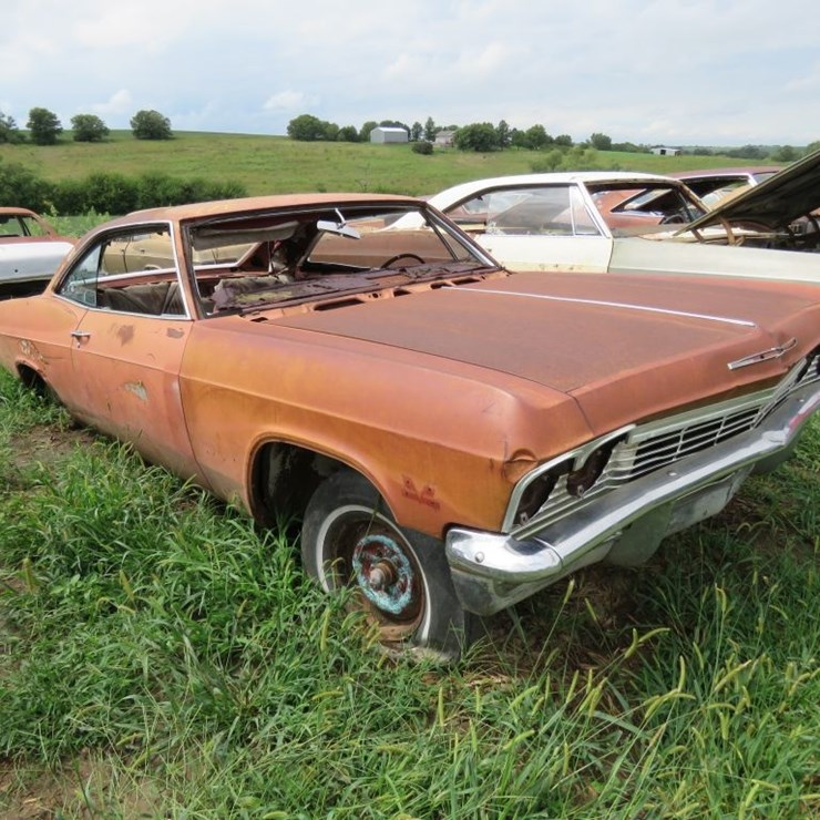 1965 Chevrolet Impala SS 2dr HT