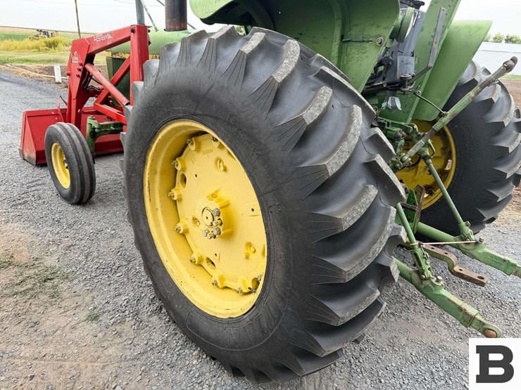 1978-john-deere-2840-image-30