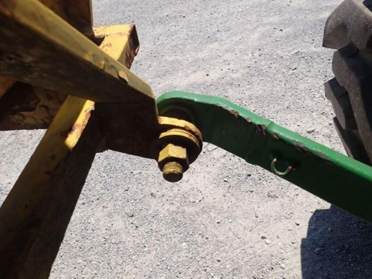 john-deere-3520-image-62