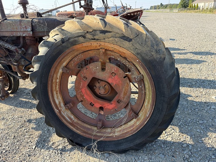 ford-tractor-image-14