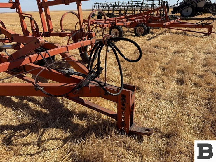 allis-chalmer-800-chisel-plow-image-8