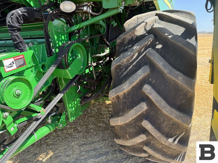 2014-john-deere-s660-image-14
