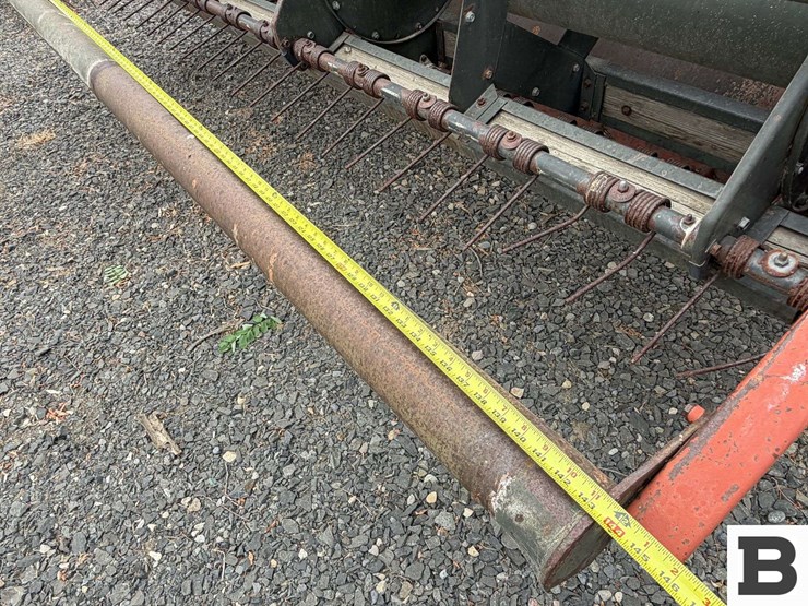 hesston-1160-image-41