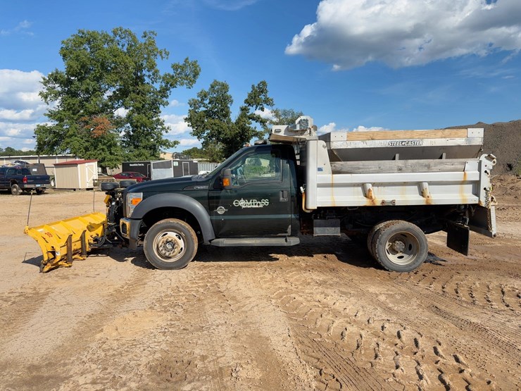 2012-ford-f550-xl-image-2