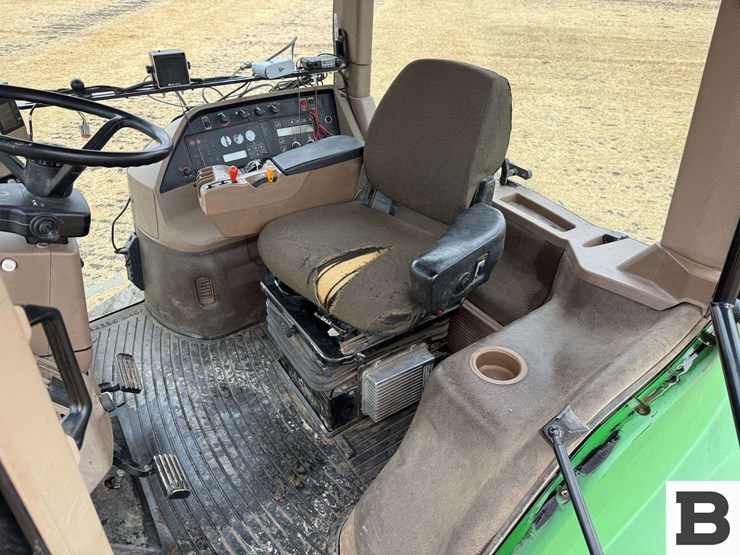 1997-john-deere-8400t-image-57