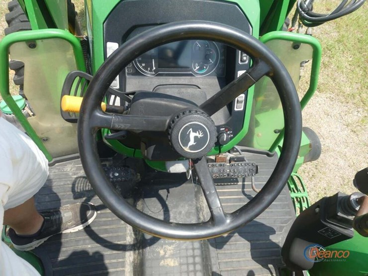 2020-john-deere-5090e-image-14
