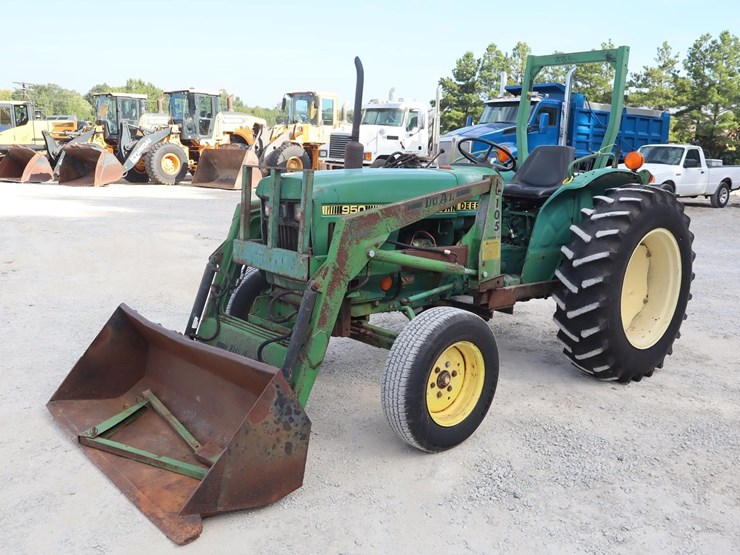 1985-john-deere-950-image-1