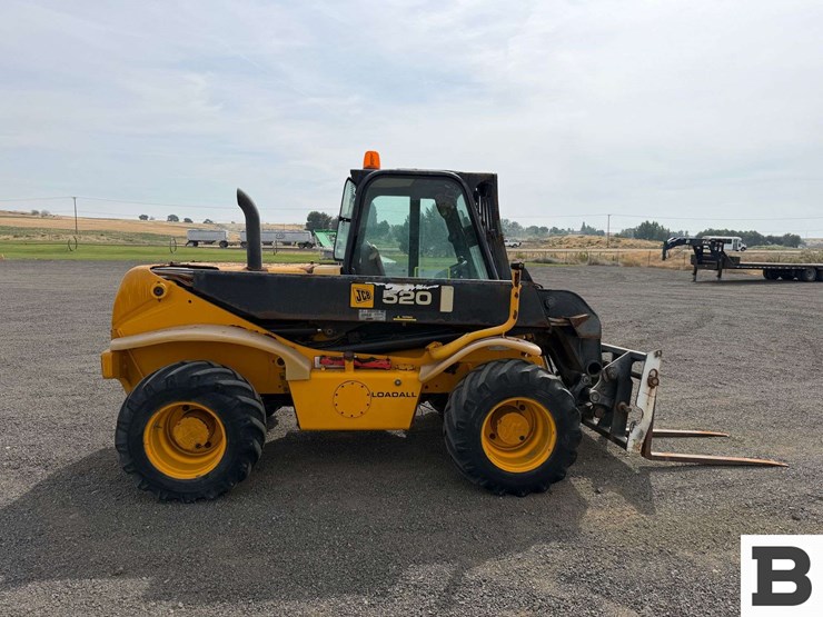jcb-520-image-5