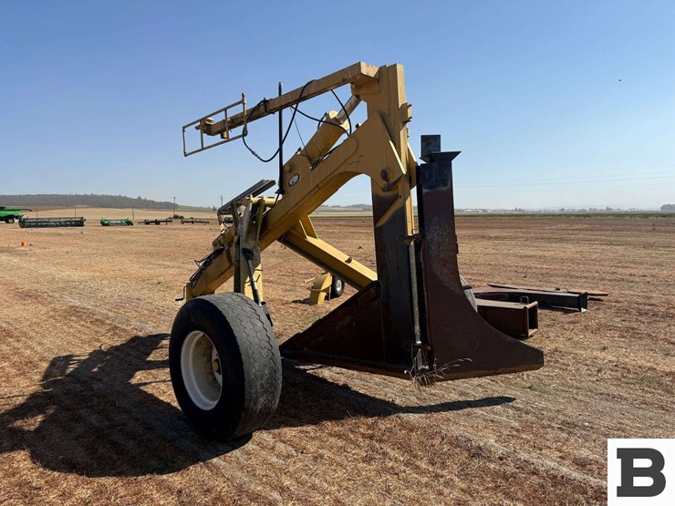 2006-johnson-pull-type-6'-tile-plow-image-3