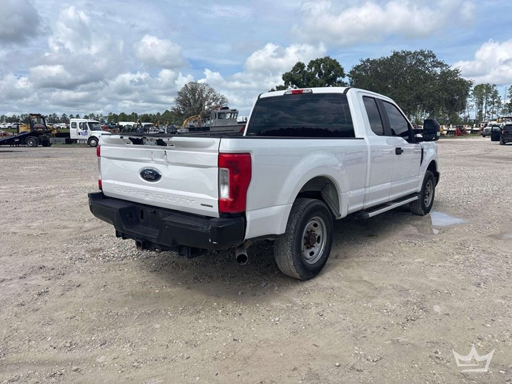 2017-ford-f250-image-3