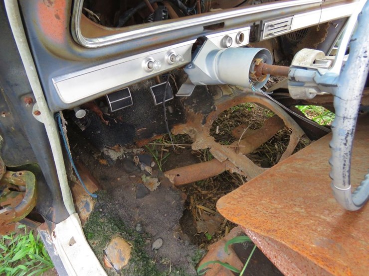 1965-chevrolet-impala-for-parts-image-8