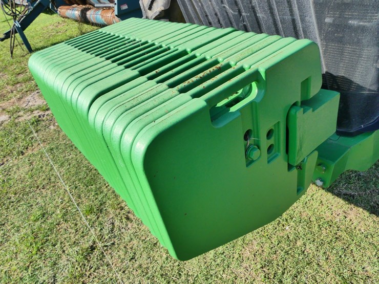 2021-john-deere-8r-310-image-12