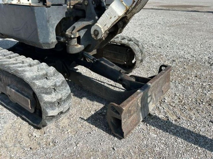 2015-bobcat-418-image-21