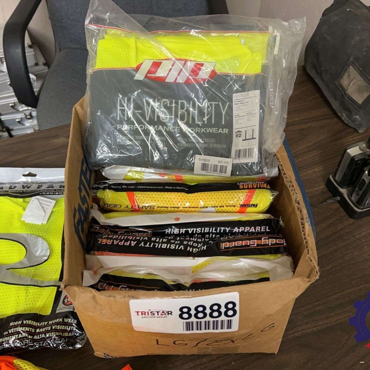 Lot of 9 High Visibility Safety Vests, Radwear SV2ZGM2X, Class 2, Large/2XL